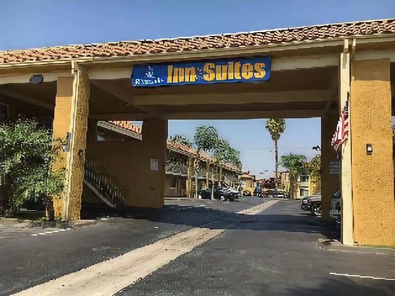 Photo of Buildings in La Sierra