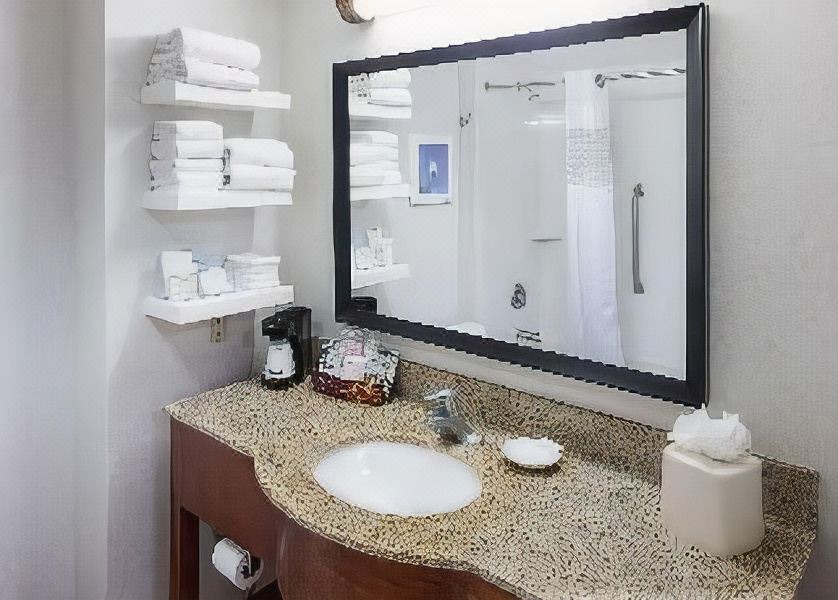 Photo of Bathroom in Tulare