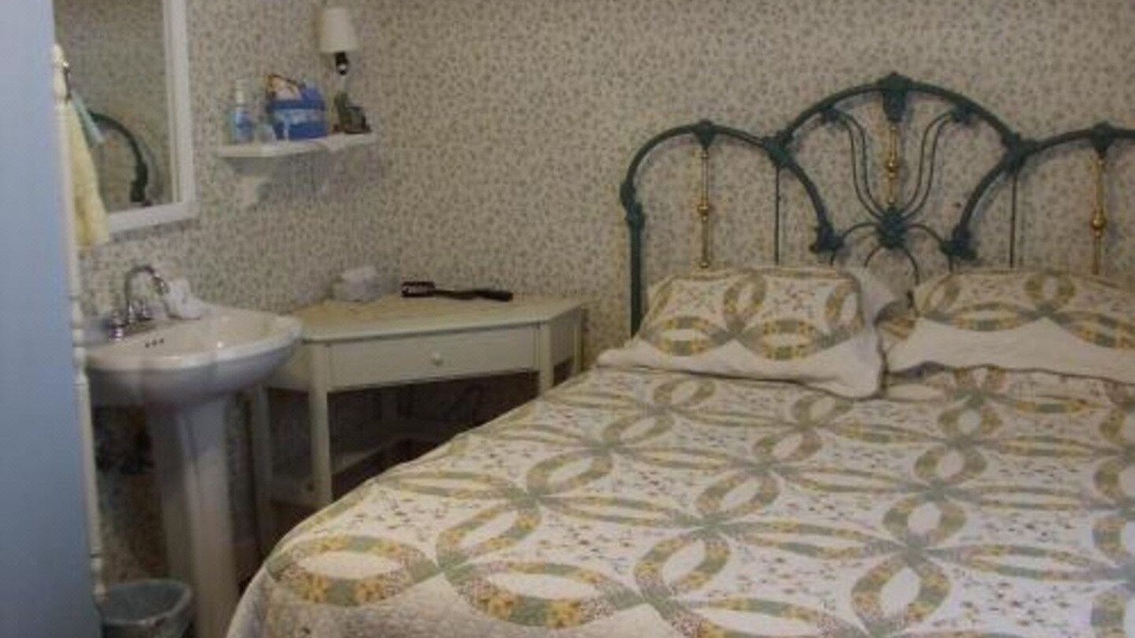Photo of Bedroom in Golden