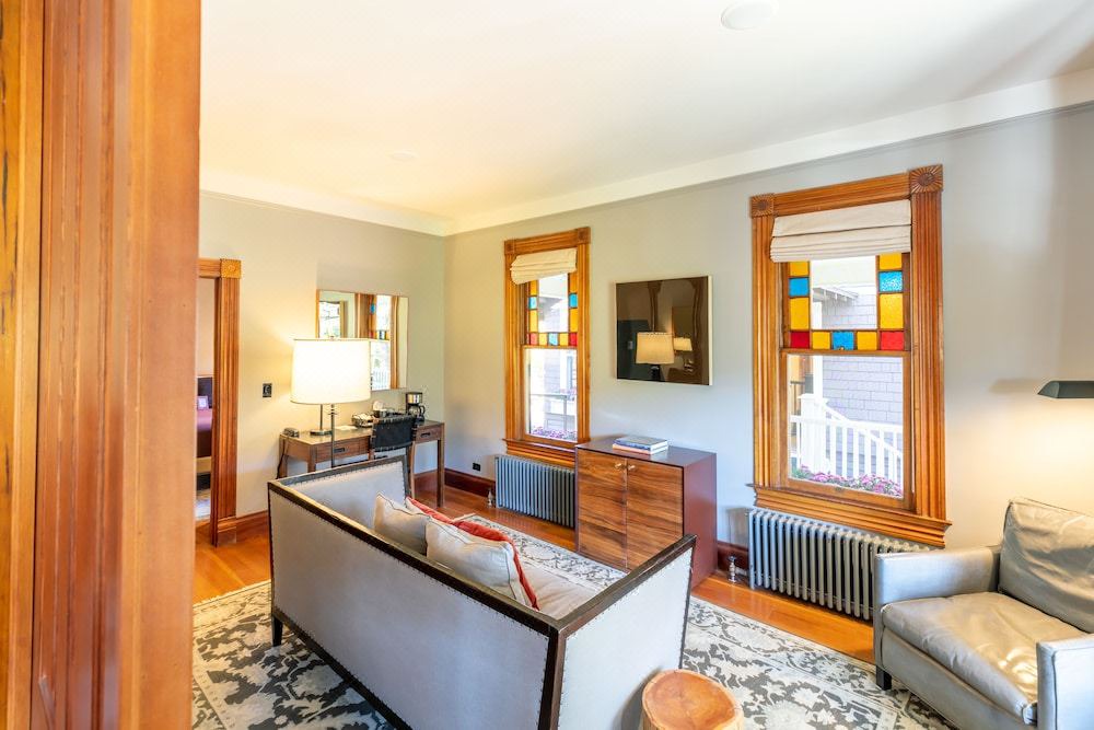 Photo of Livingroom in Green Mountain Falls