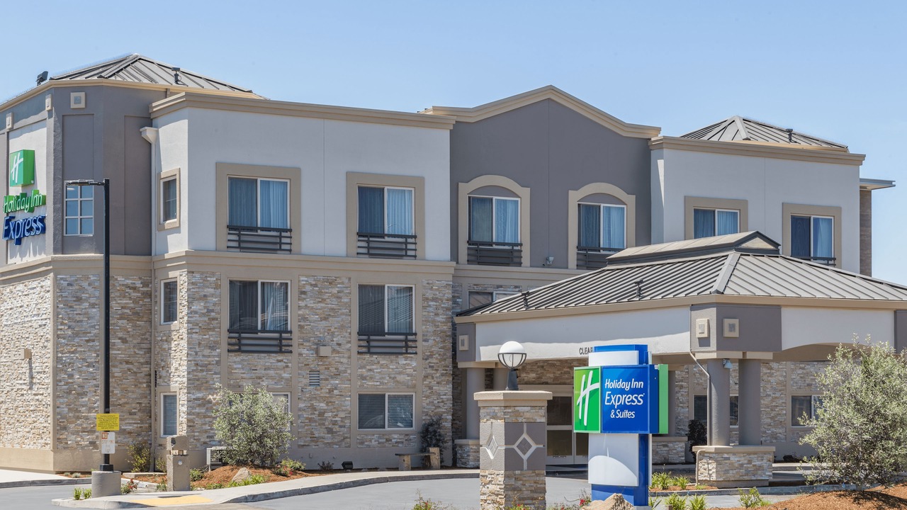 Photo of Buildings in Morgan Hill