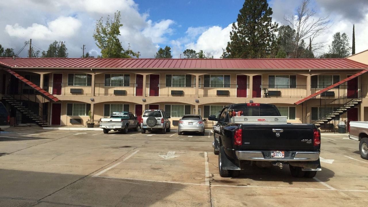 Photo of Buildings in Mariposa