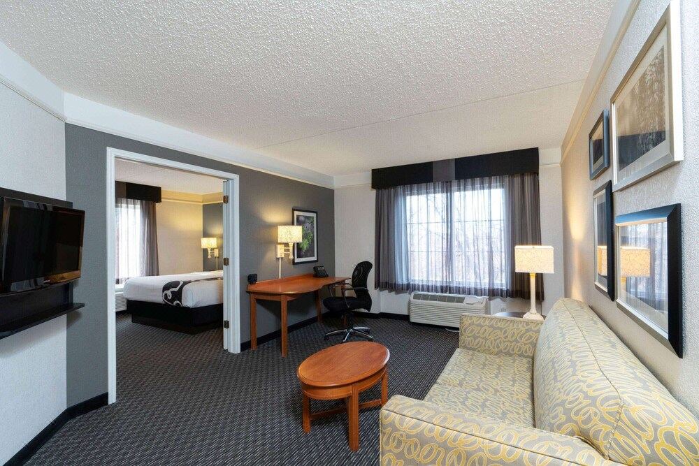 Photo of Livingroom in Pueblo