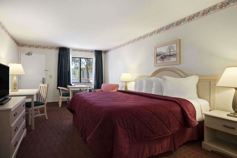 Photo of Bedroom in Gilroy