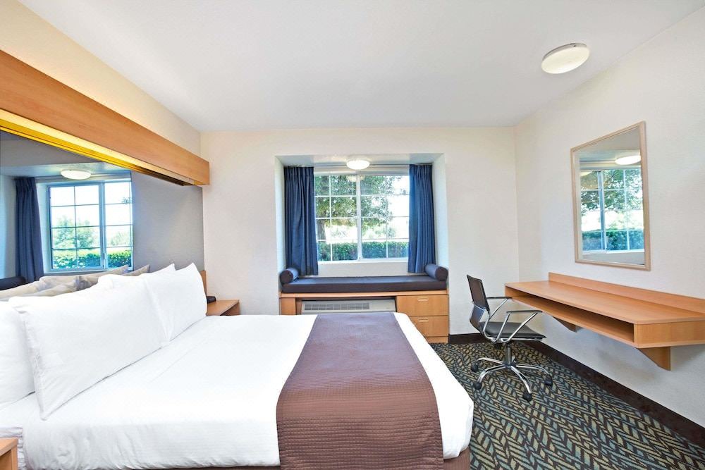 Photo of Bedroom in Morgan Hill