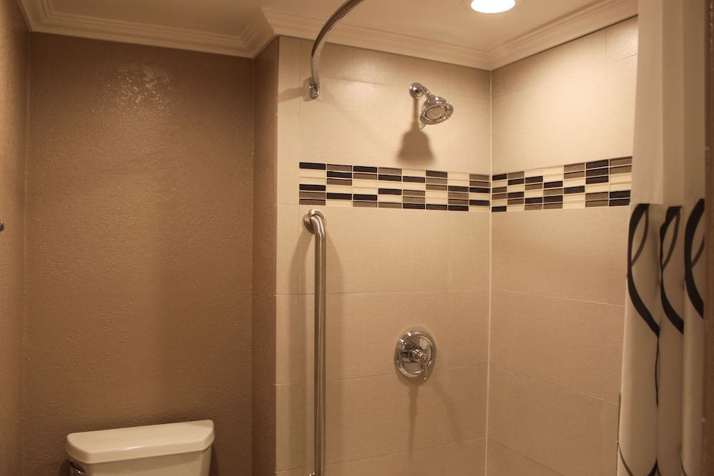 Photo of Bathroom in Lompoc