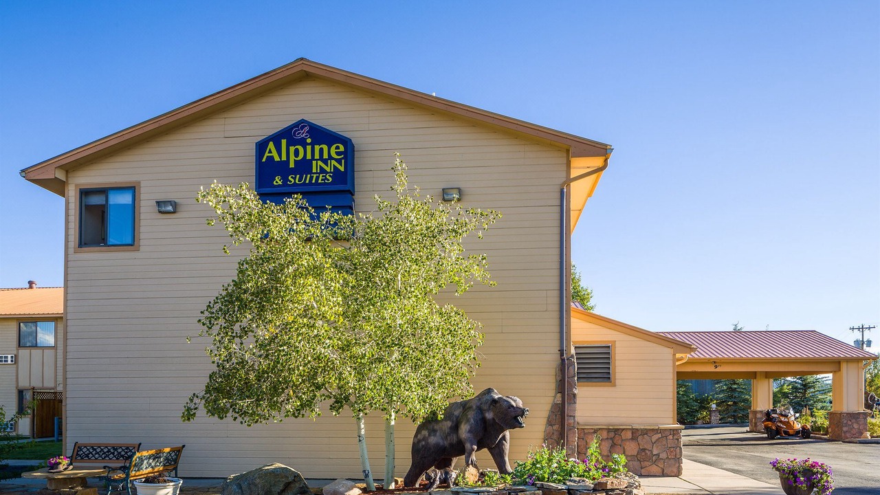 Photo of Buildings in Gunnison