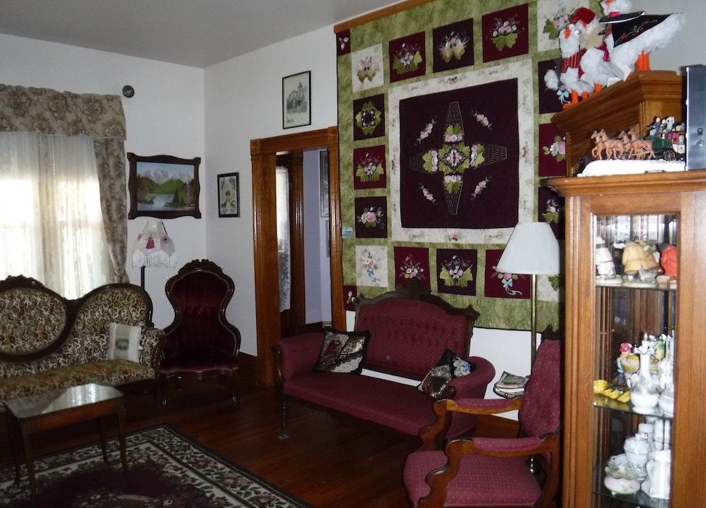 Photo of Livingroom in Golden