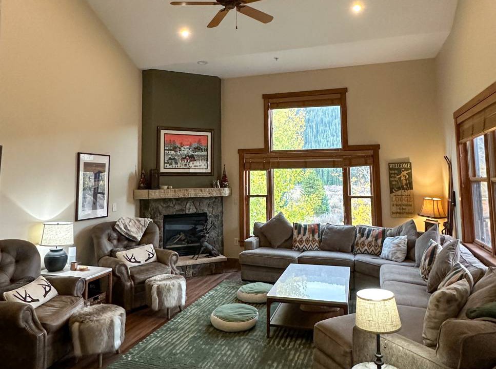 Photo of Livingroom in Keystone
