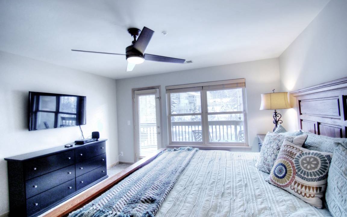 Photo of Bedroom in Avon