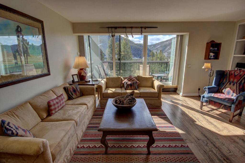 Photo of Livingroom in Keystone