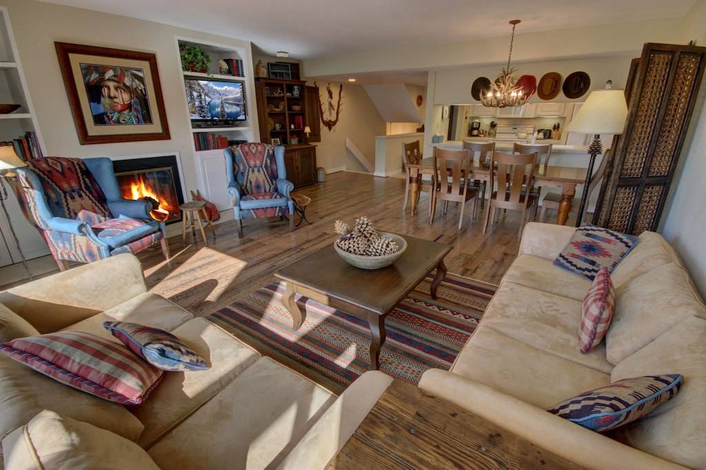 Photo of Livingroom in Keystone