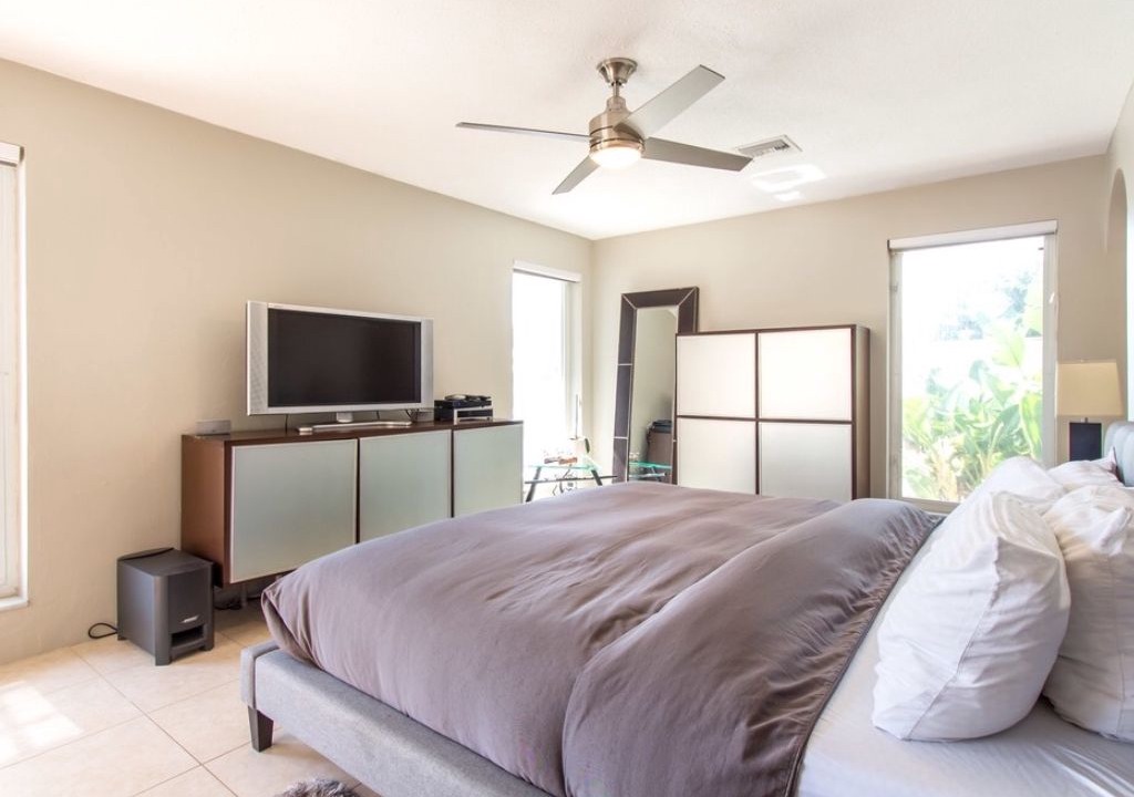 Photo of Bedroom in Harbor Village
