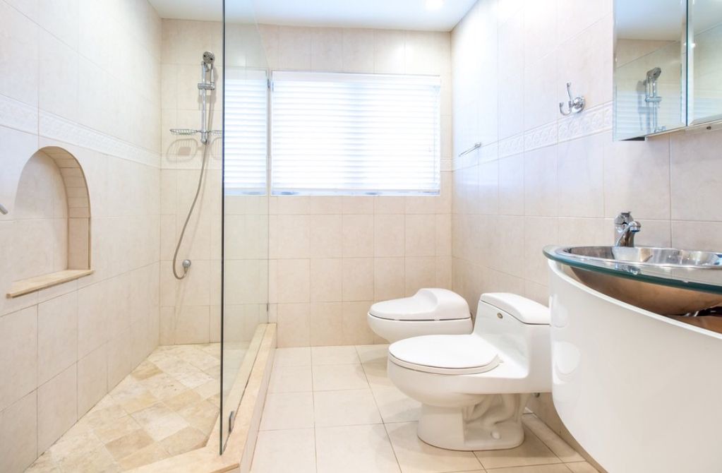Photo of Bathroom in Harbor Village