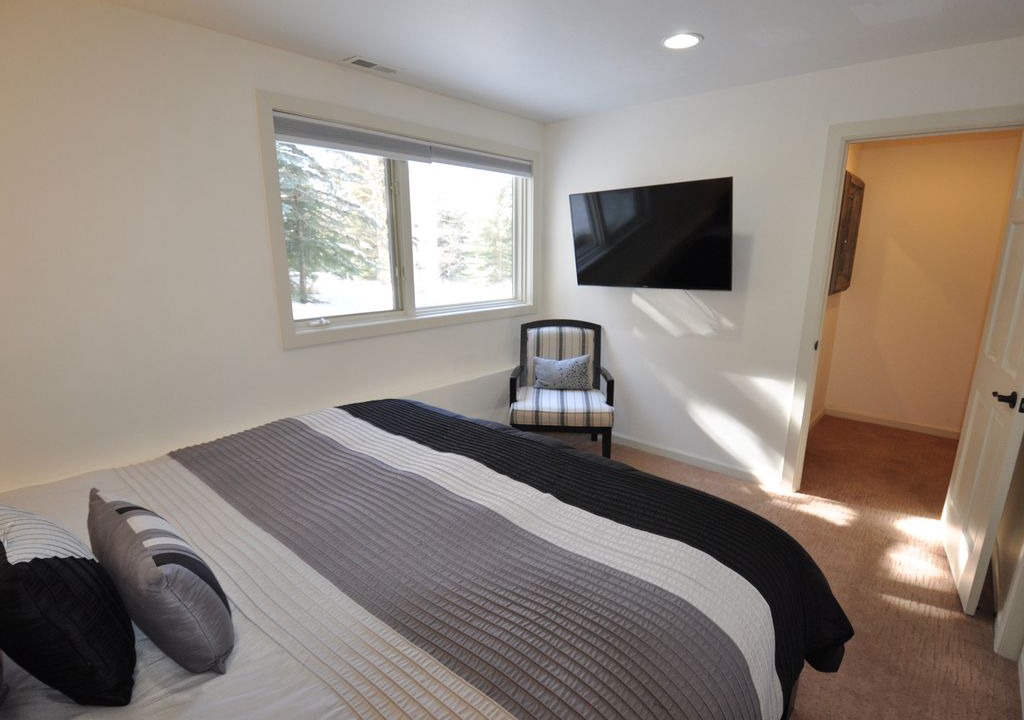 Photo of Bedroom in Matterhorn Village