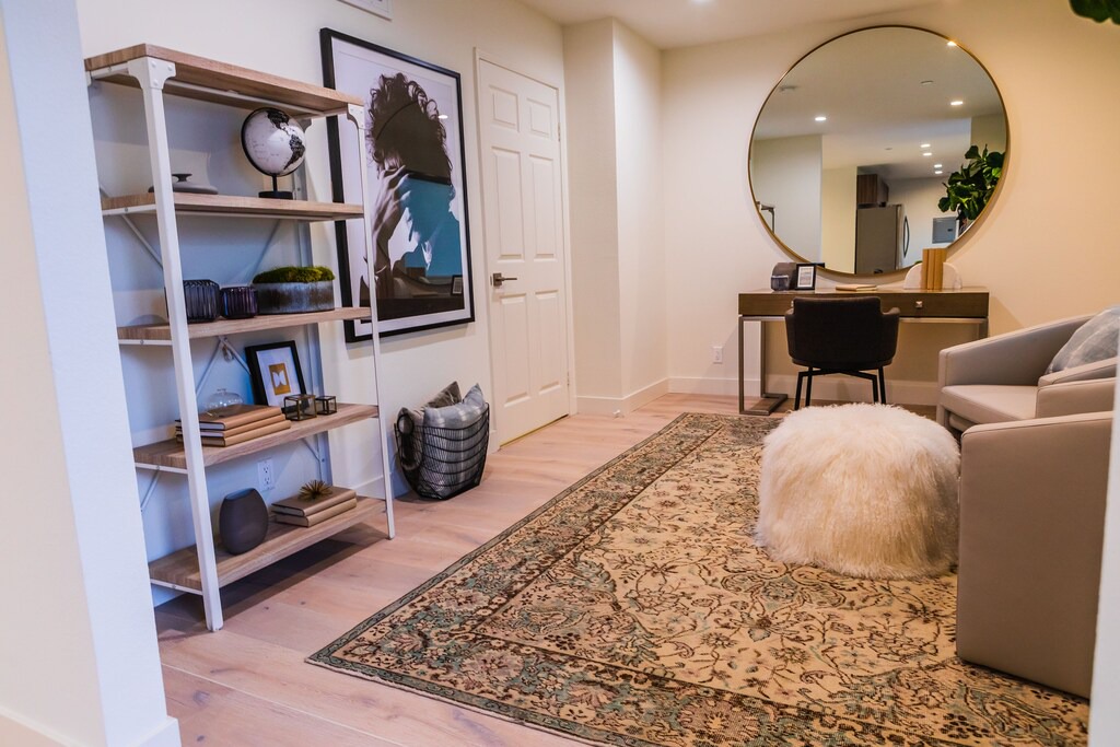 Photo of Livingroom in Tri-West