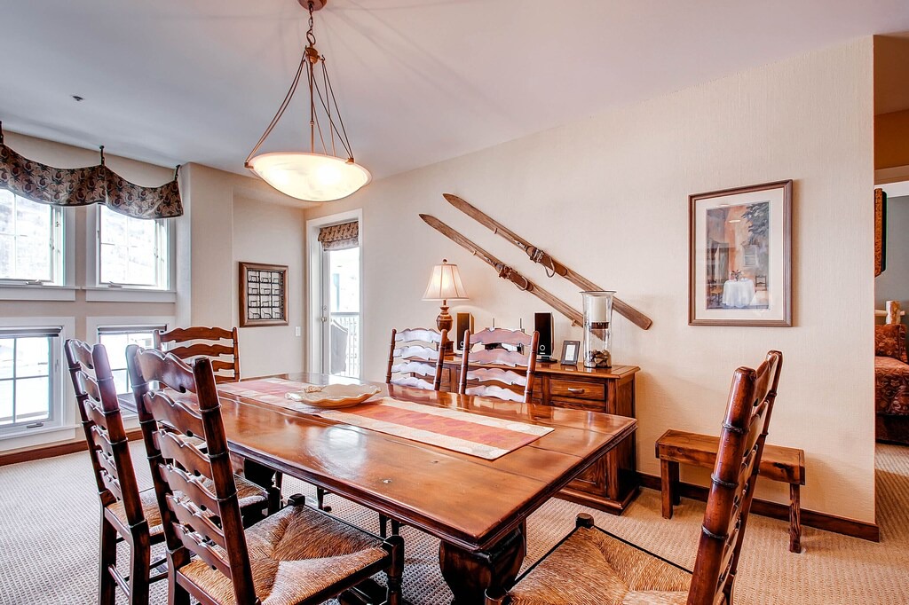 Photo of Livingroom in Beaver Creek
