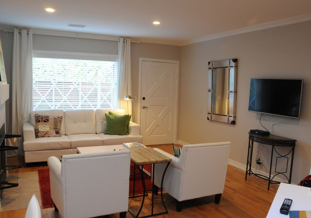 Photo of Livingroom in Tri-West