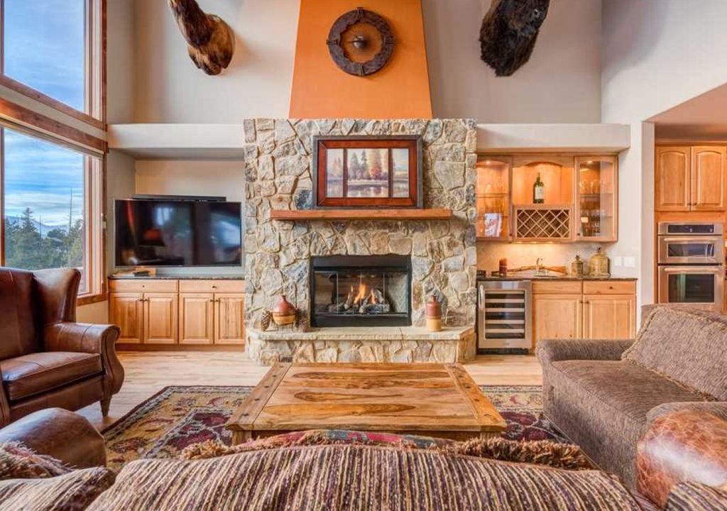 Photo of Livingroom in Woodmoor