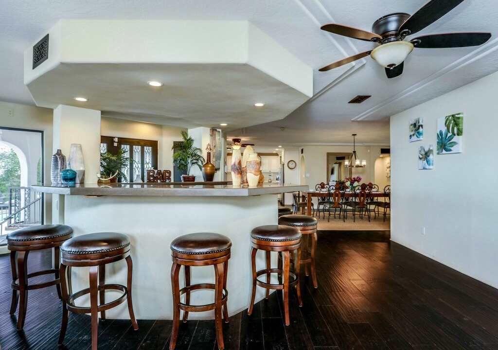 Photo of Livingroom in Chino Canyon