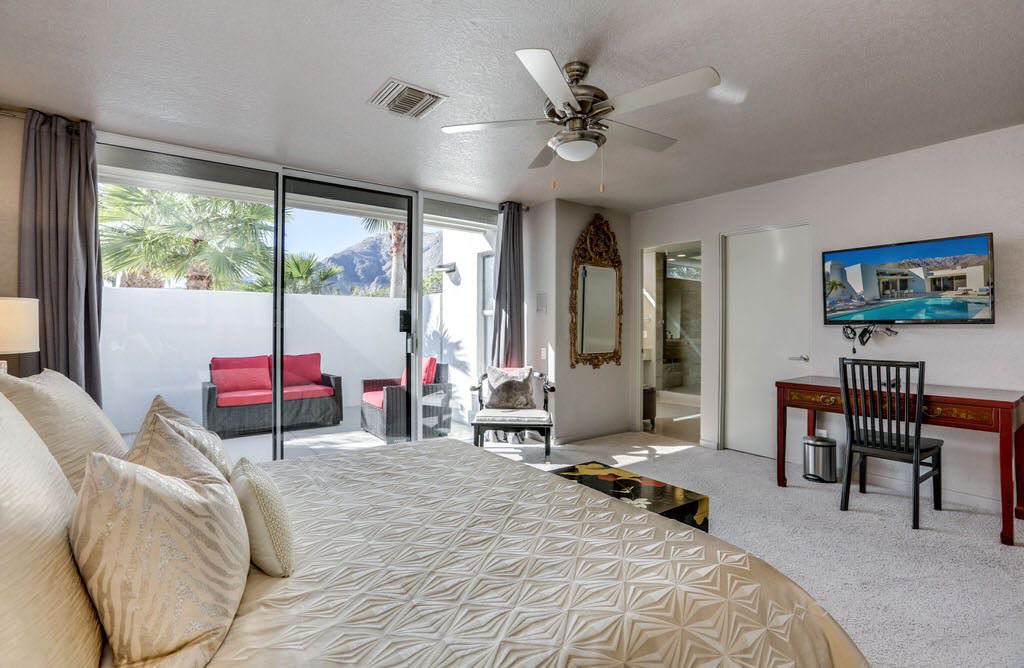 Photo of Livingroom in Chino Canyon