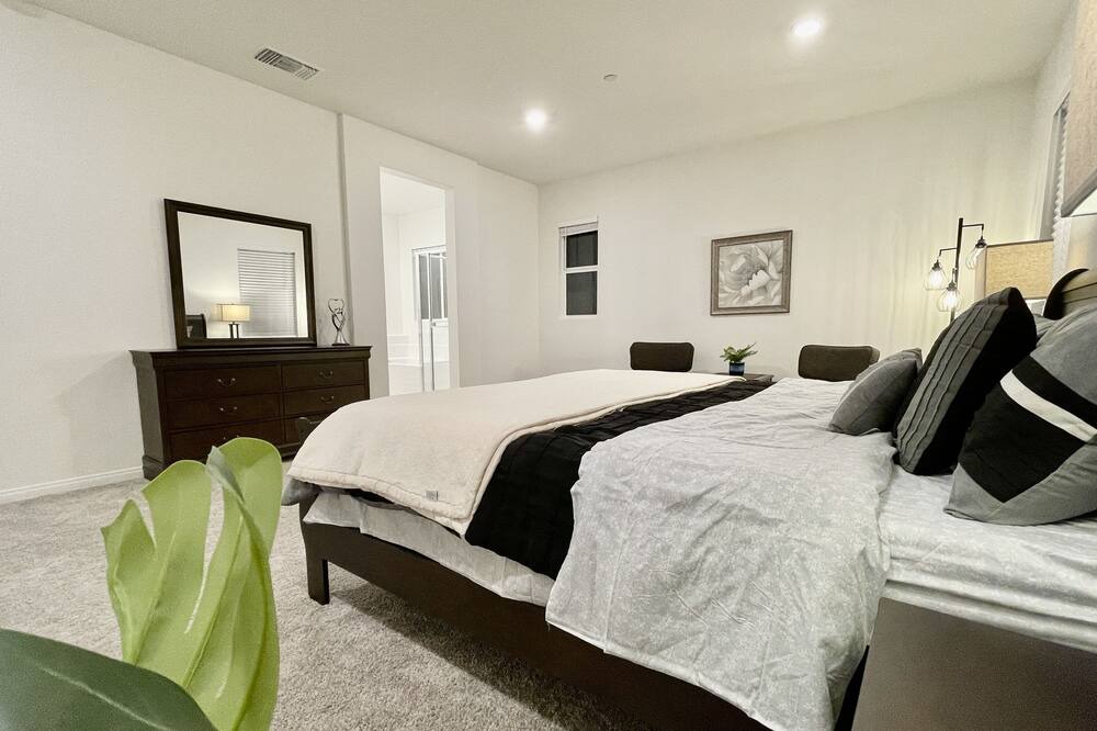 Photo of Bedroom in Riverside