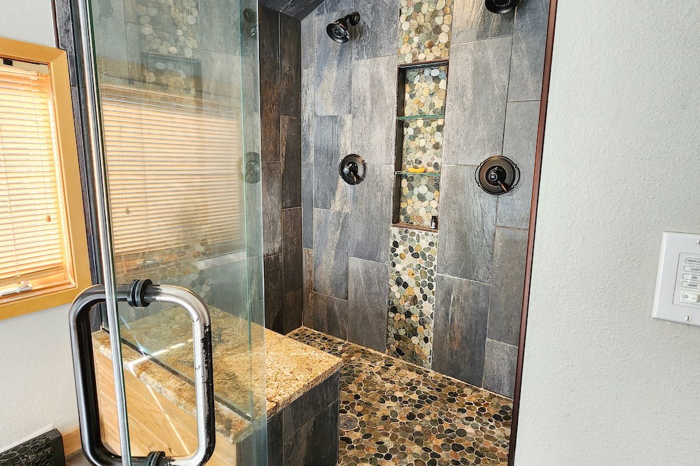 Photo of Bathroom in Kerr Gulch