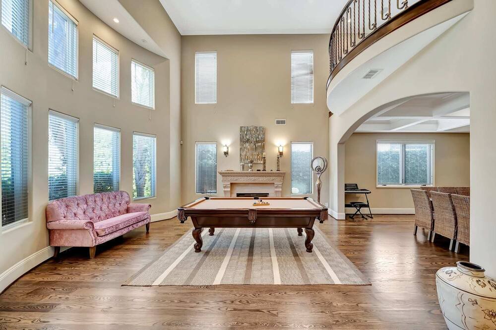 Photo of Outdoor in Tarzana