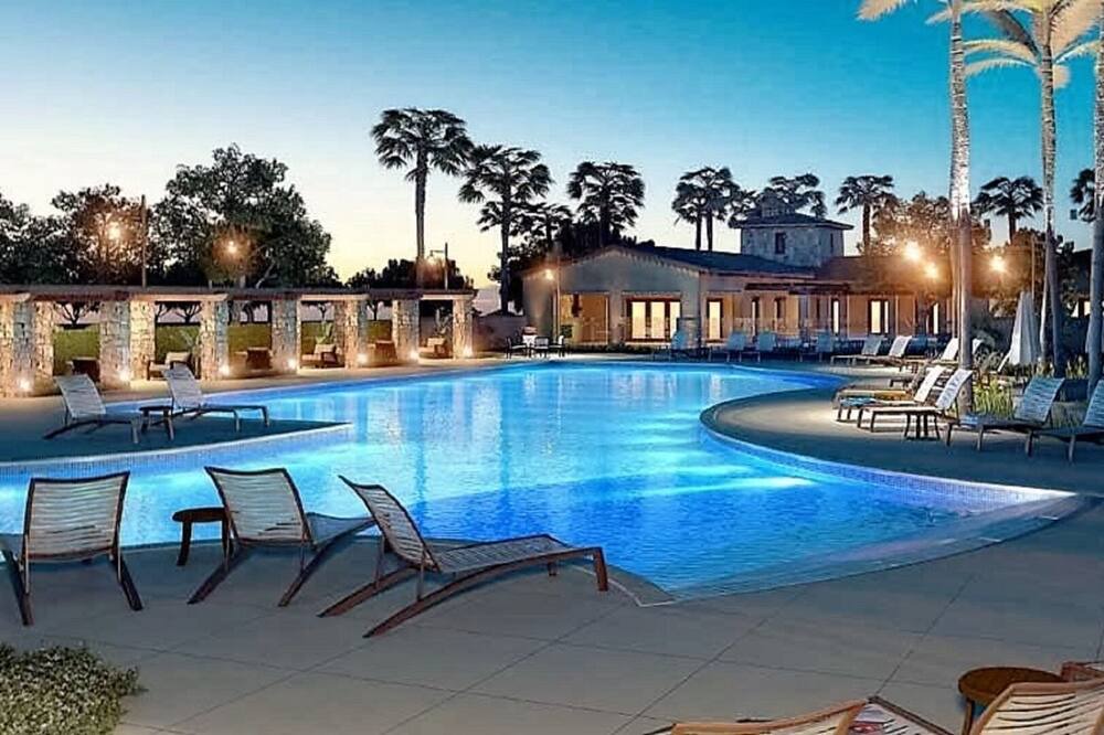 Photo of Outdoor in Lake Forest