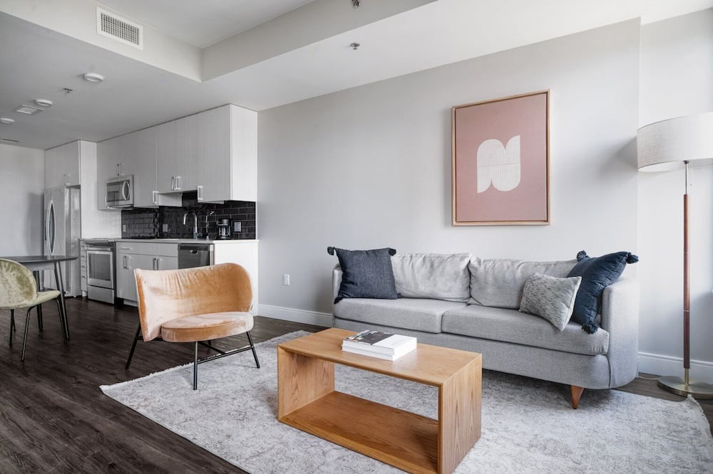 Photo of Livingroom in Five Points