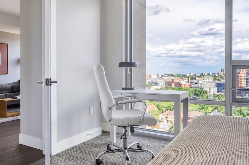 Photo of Bedroom in Five Points