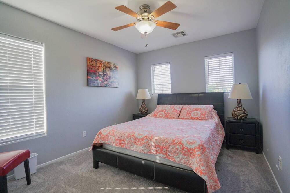 Photo of Bedroom in North Las Vegas