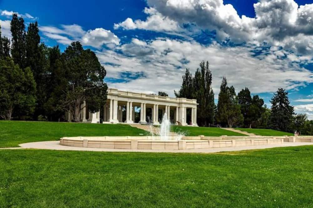 Photo of Outdoor in Capitol Hill