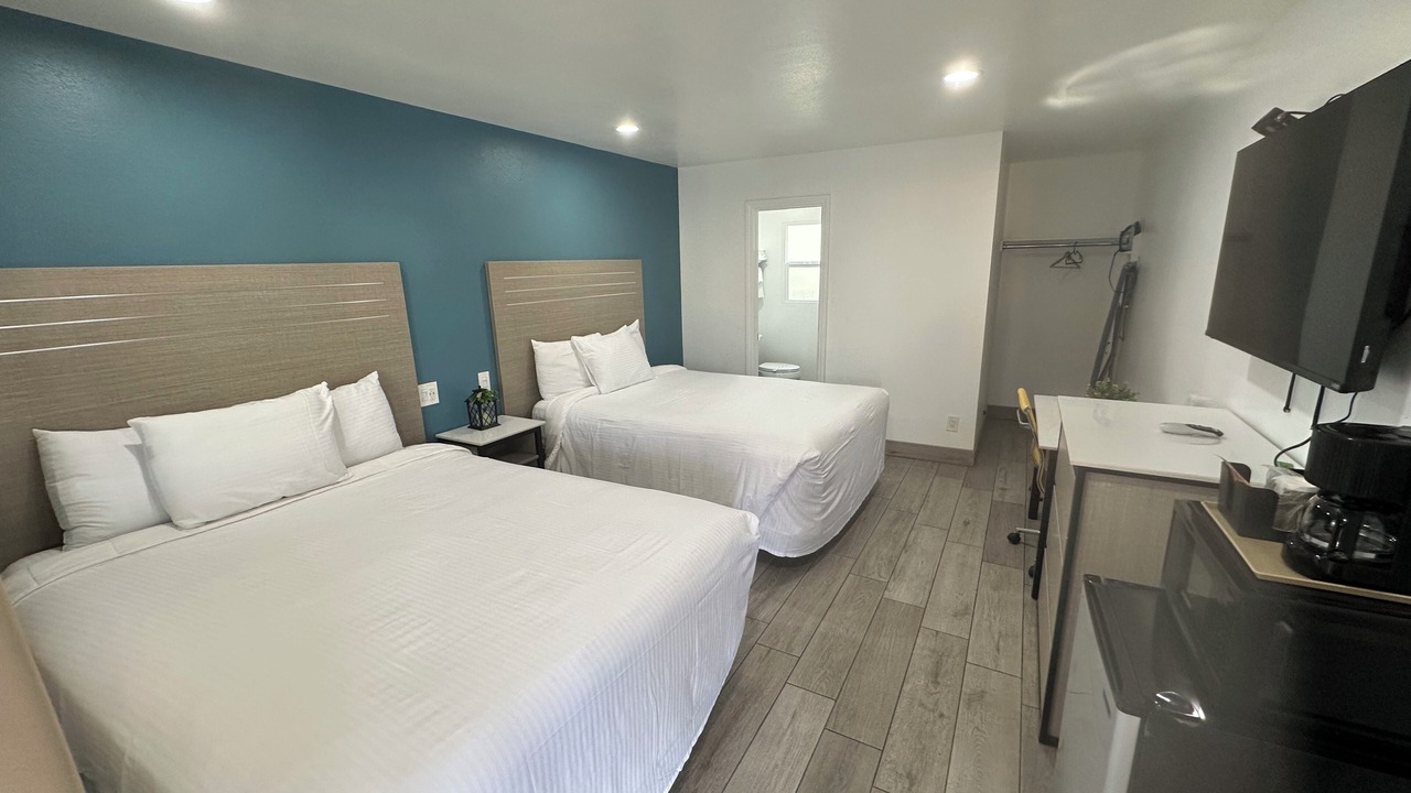 Photo of Bedroom in North State