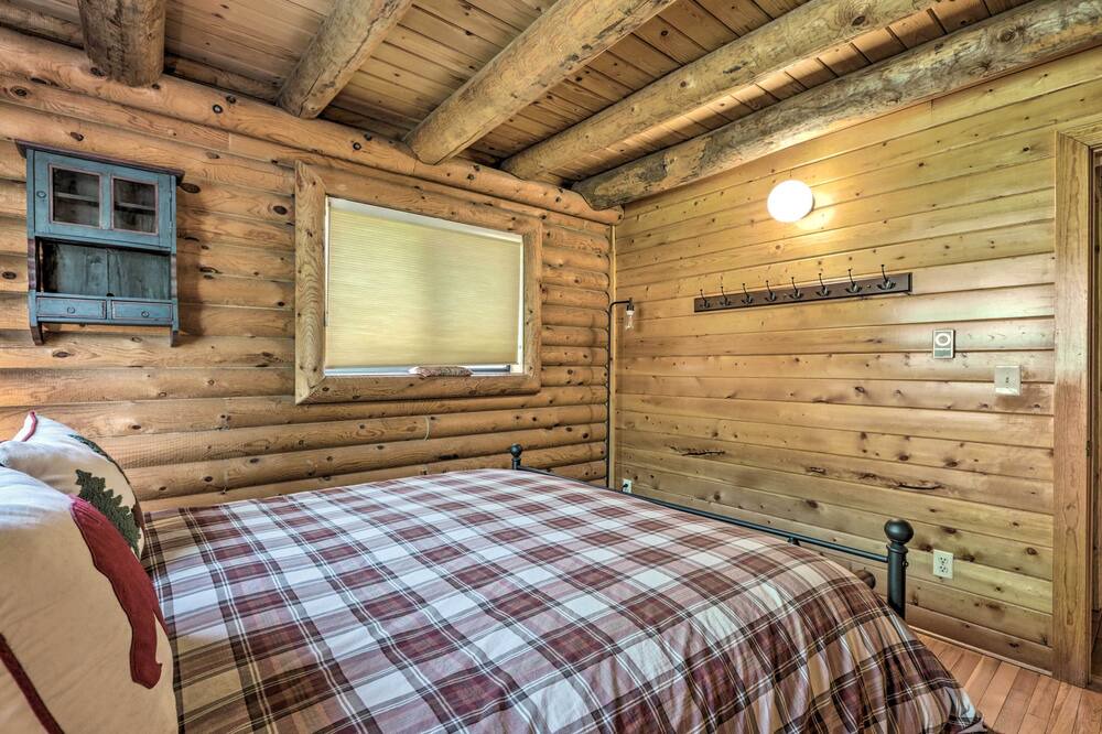 Photo of Bedroom in Carbondale