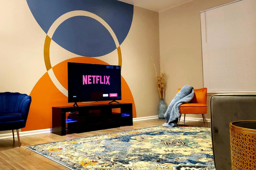 Photo of Livingroom in Castle Rock