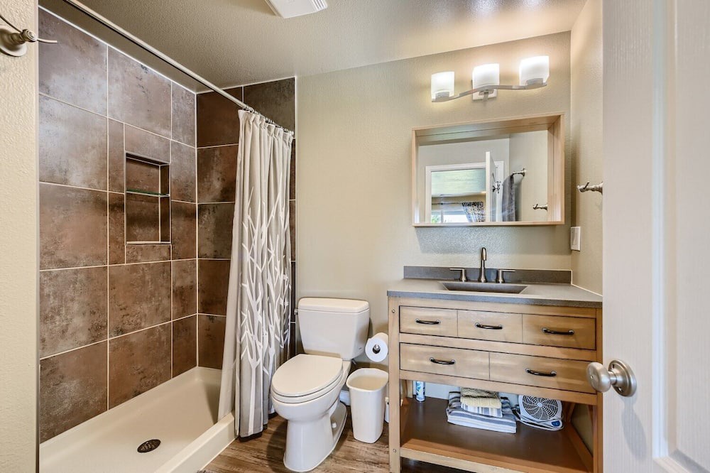 Photo of Bathroom in Westridge