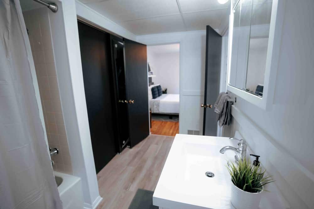 Photo of Bathroom in Orrville