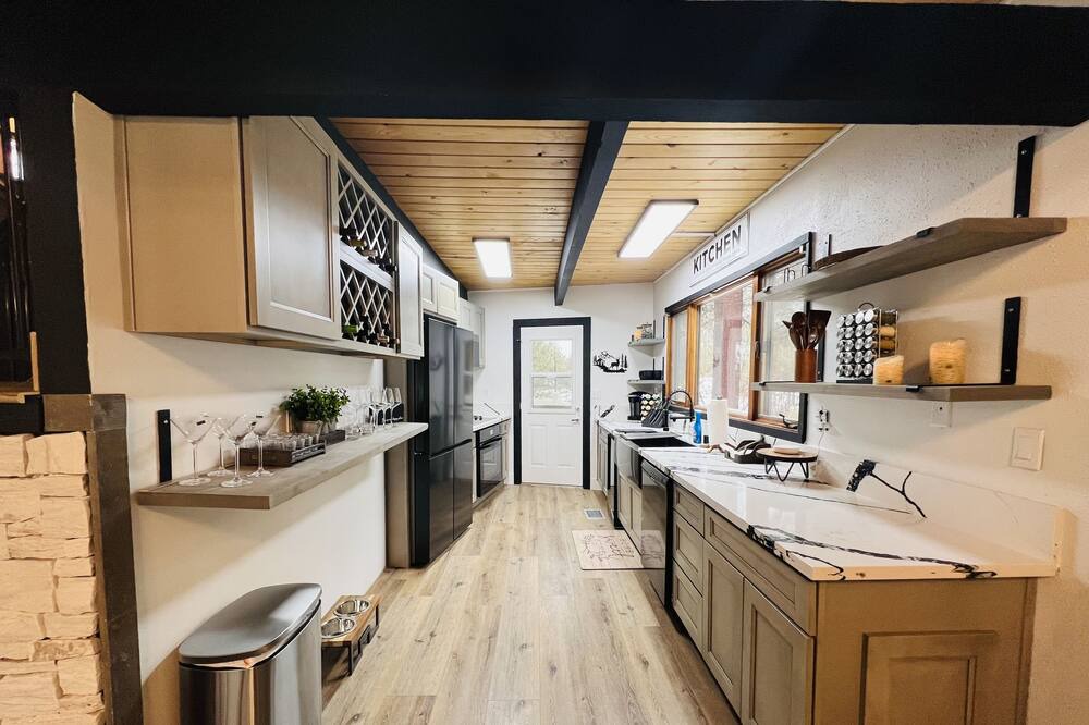Photo of Kitchen in Wrightwood