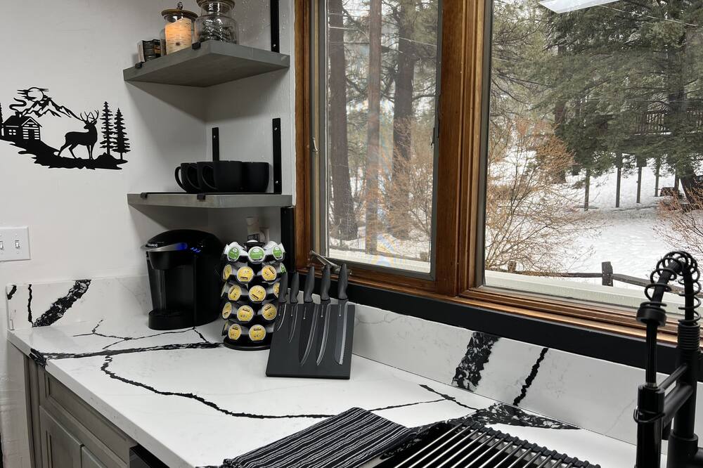 Photo of Kitchen in Wrightwood