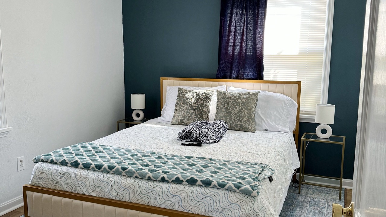 Photo of Bedroom in Avon Lake