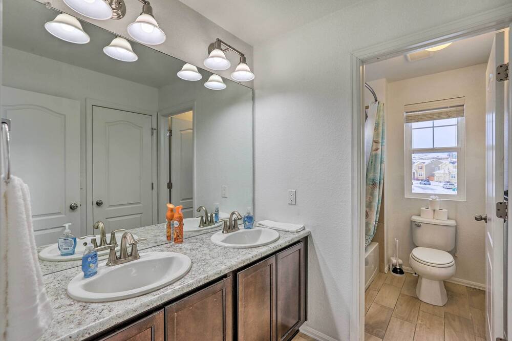 Photo of Bathroom in Golden