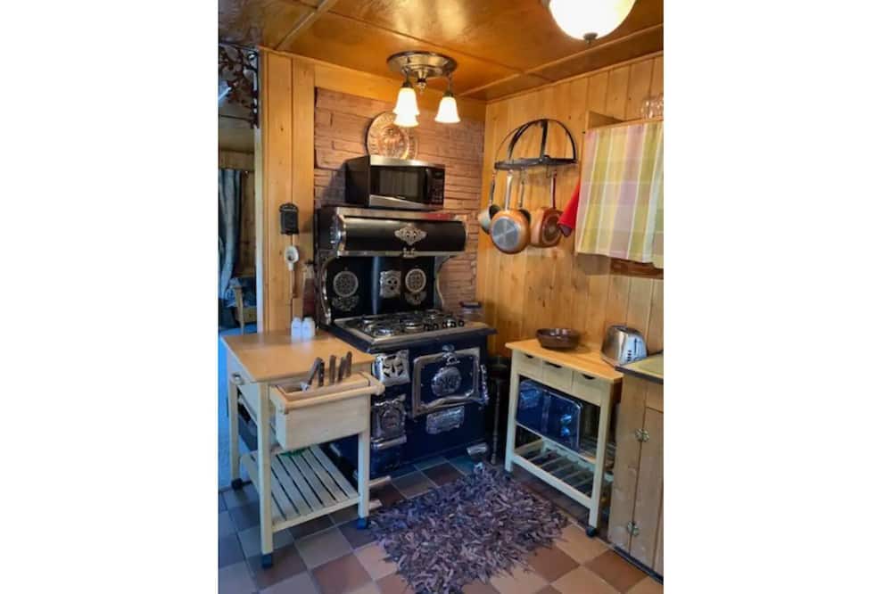 Photo of Kitchen in Black Hawk