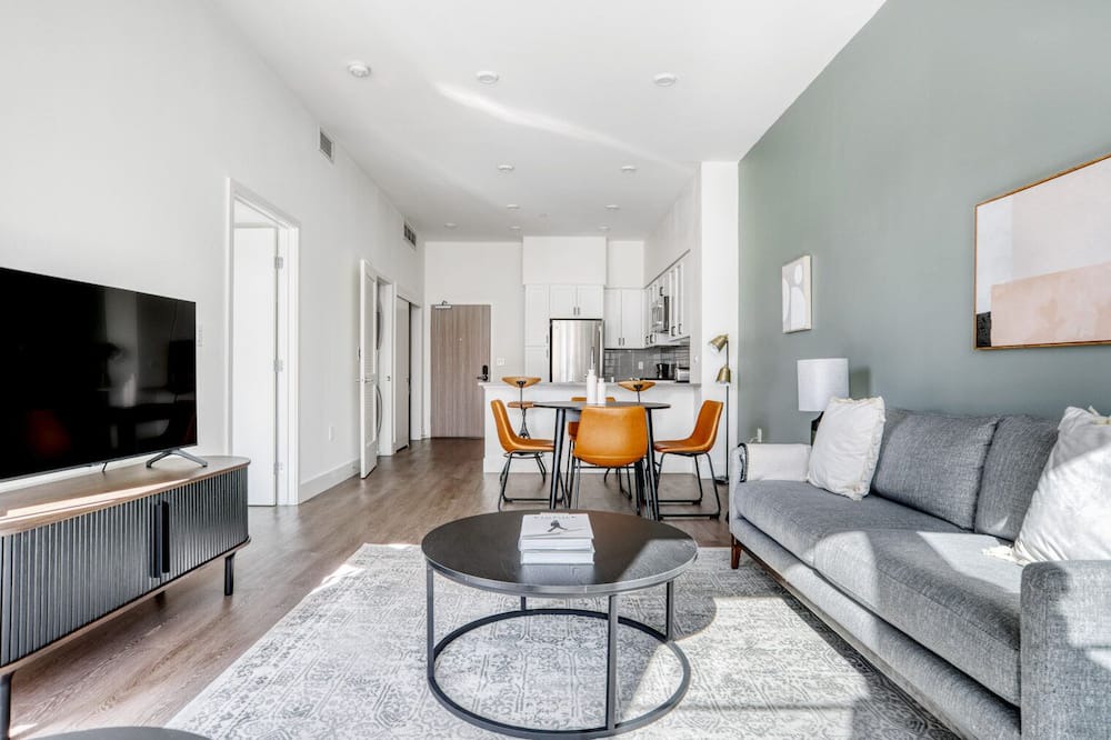 Photo of Livingroom in Central San Mateo