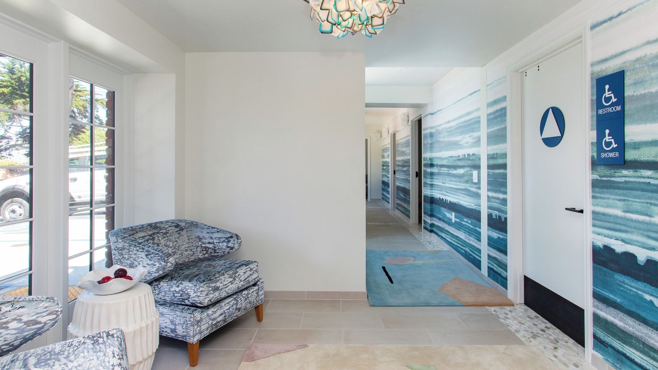 Photo of Others in Golden Rectangle