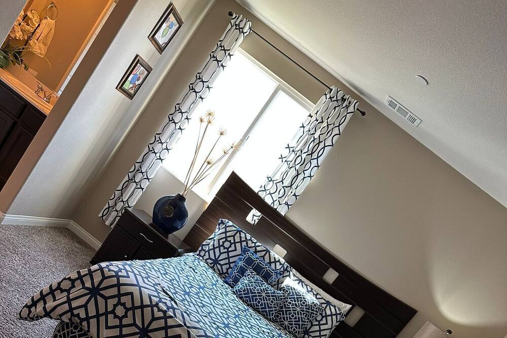 Photo of Bedroom in Menifee