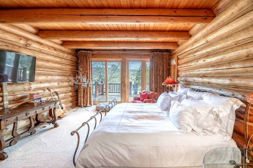 Photo of Bedroom in Carbondale