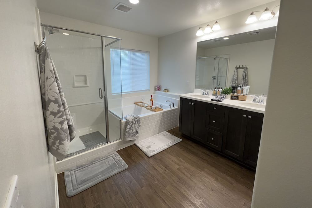 Photo of Bathroom in Victorville