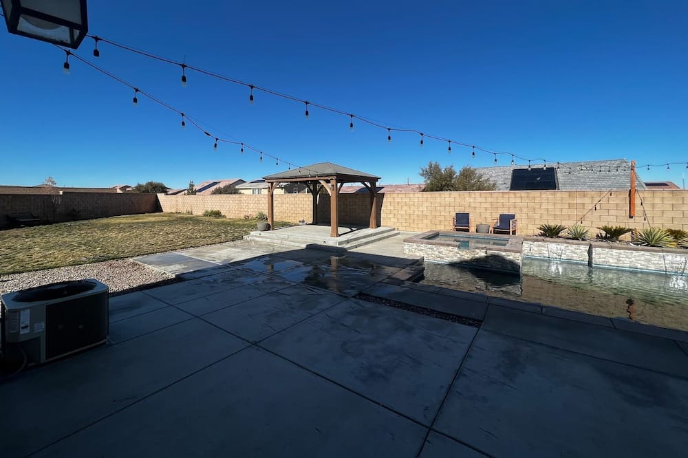 Photo of Outdoor in Victorville