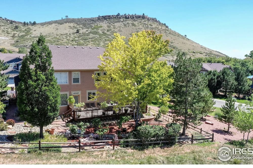 Photo of Outdoor in Lyons